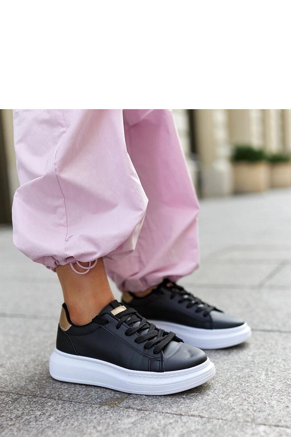 Sneakers model 207293 Solea
