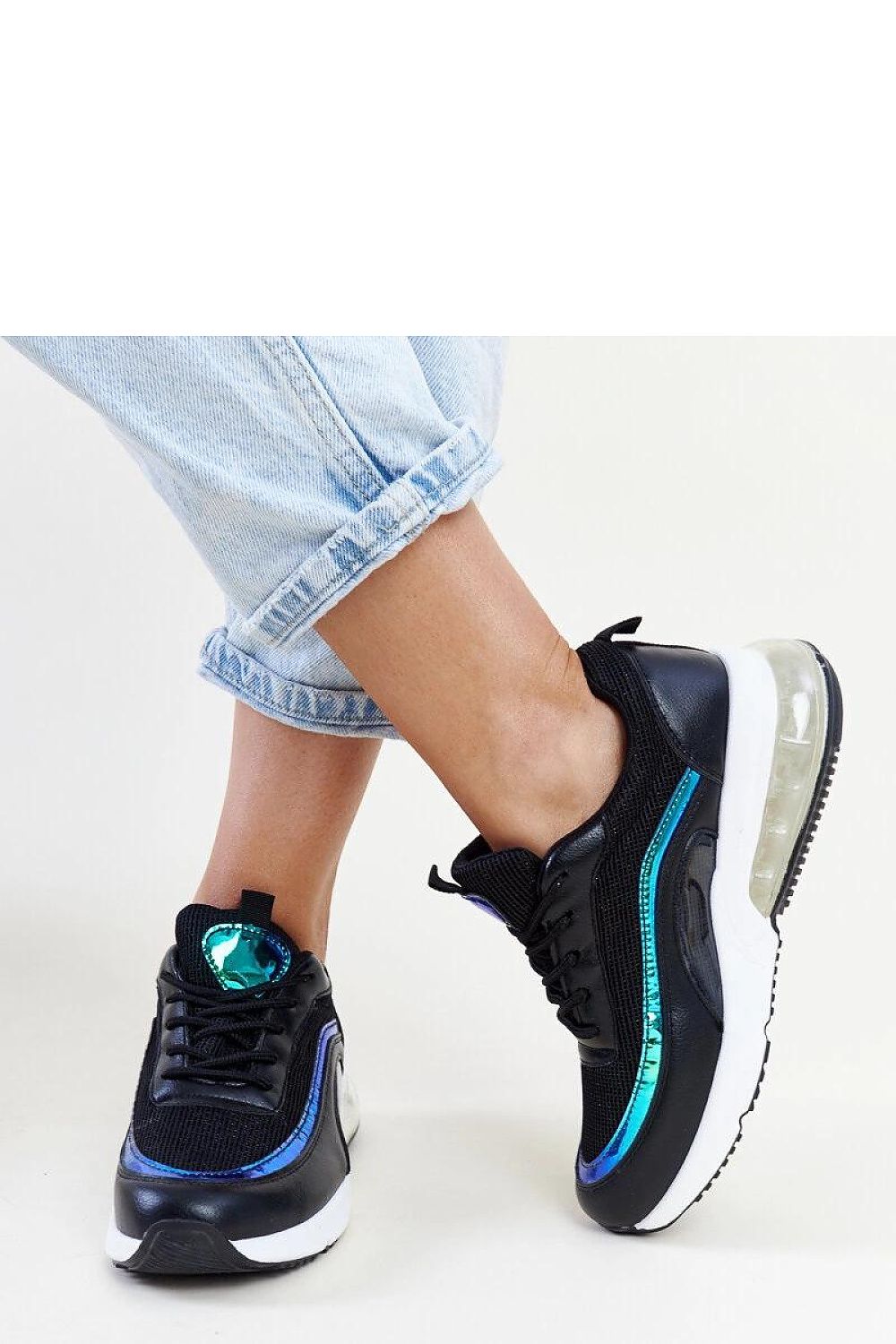 Sneakers model 207335 Solea