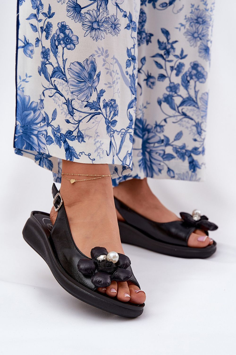 Buskin model 211359 Step in style
