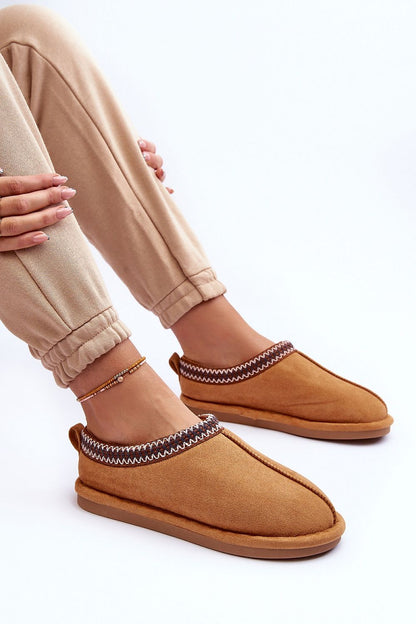  Slippers model 188681 Step in style 