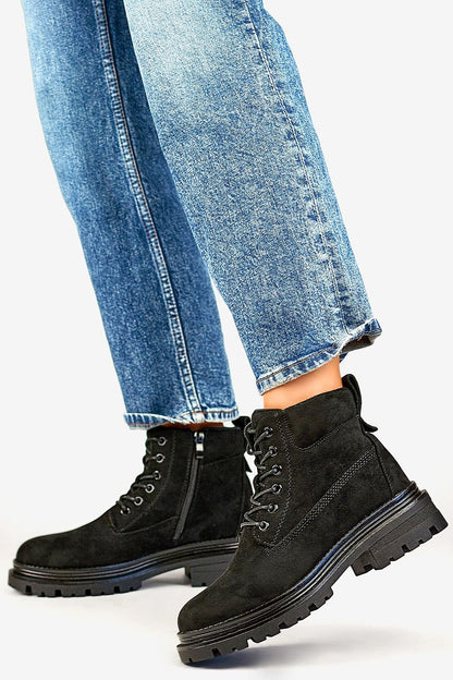 Trapper shoes