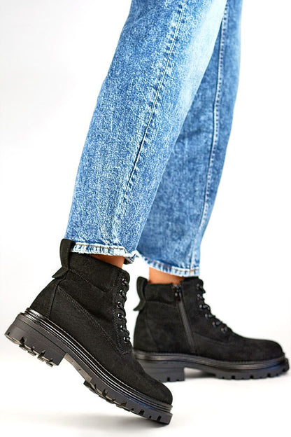 Trapper shoes
